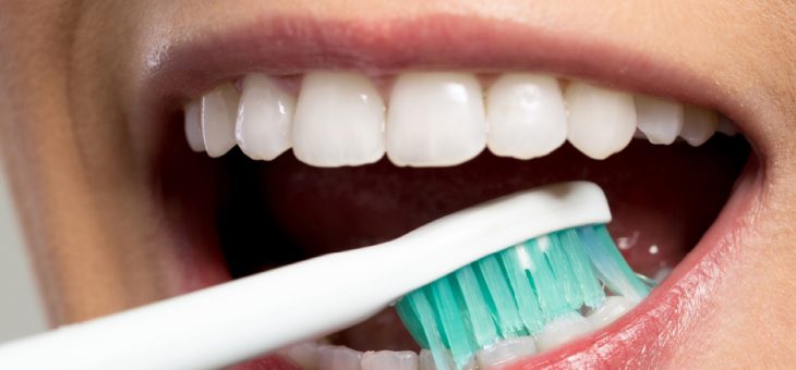 ¿Te cepillas bien los dientes? ¡Autoevalúate!